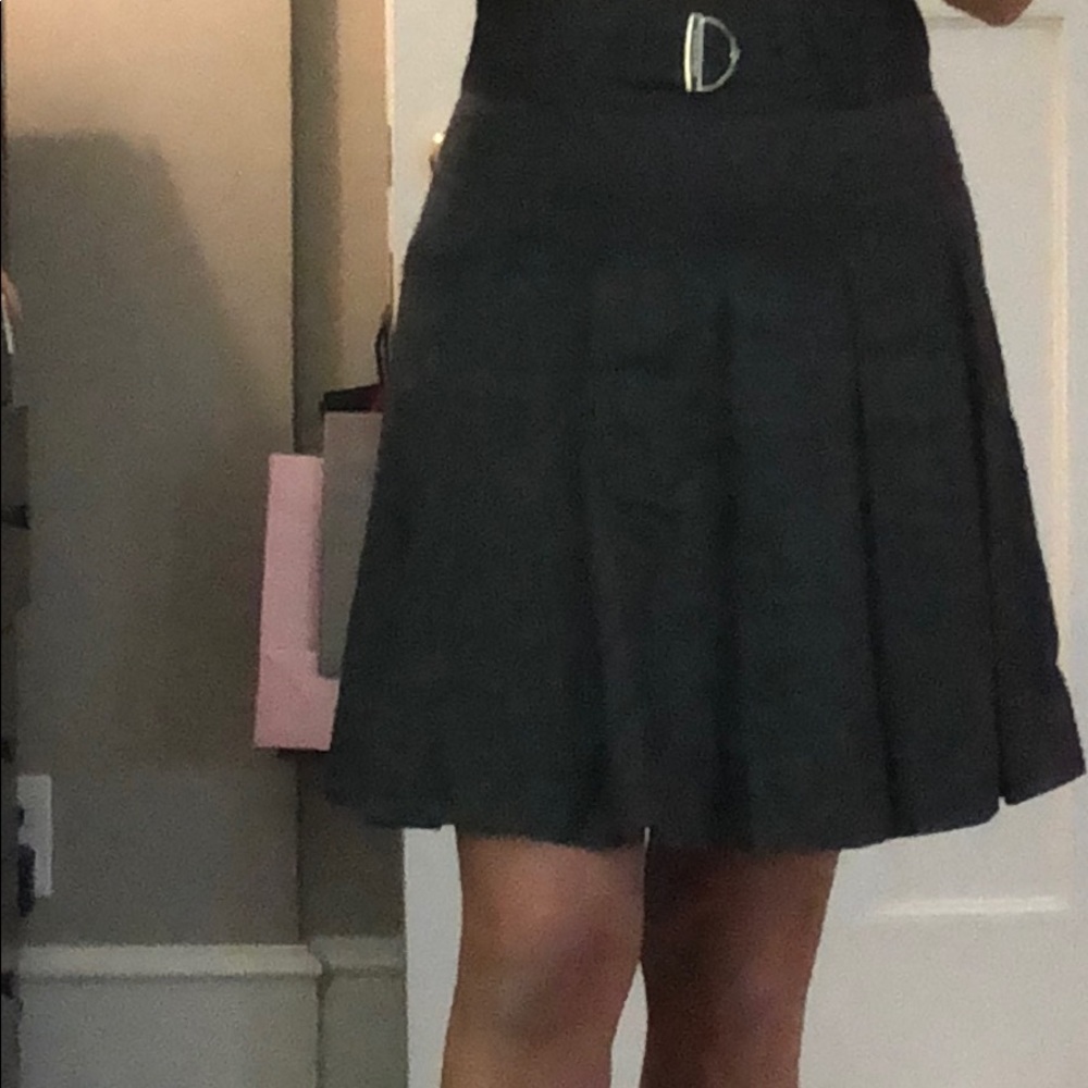 Cute Karen Millen grey skirt